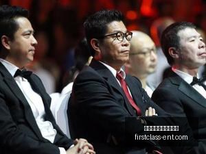 耐克电竞鞋,引领时尚,明星同款热,熊猫体育,熊猫体育优惠,优惠政策
